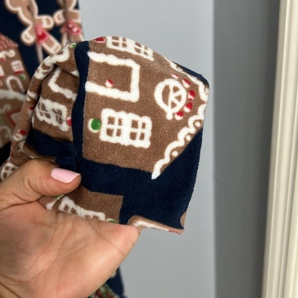 Disney Gingerbread Pjs Set Size Small 4-6 - Picture 5 of 8